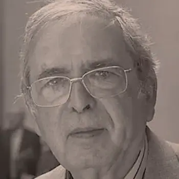 A. M. Pires Cabral