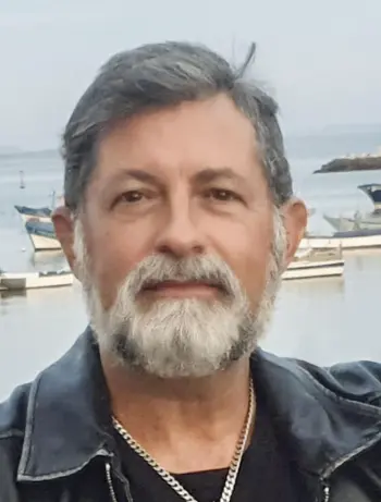 Agostinho Lopes