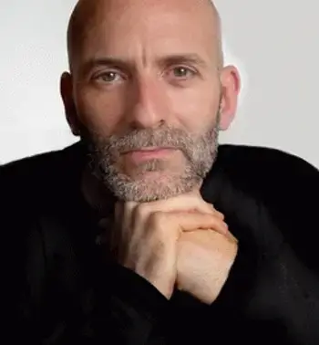 Alejandro Palomas