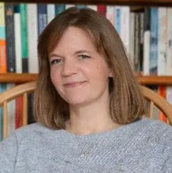 Annie Lyons