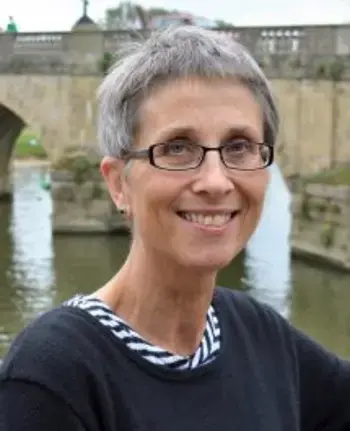 Annie Murray