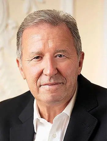 António Maurício