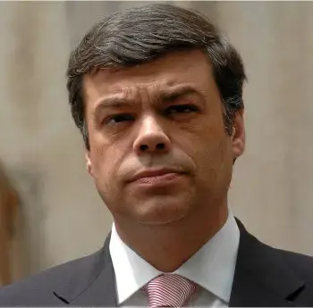 Ascenso Simões