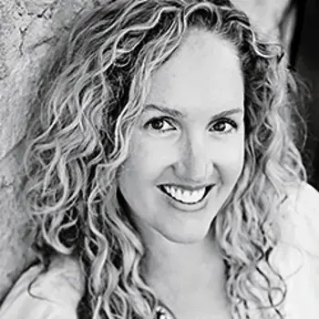 Becca Fitzpatrick