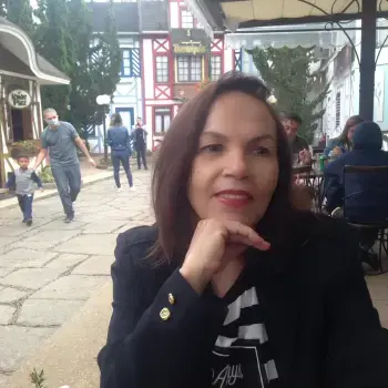 Carmem Zara