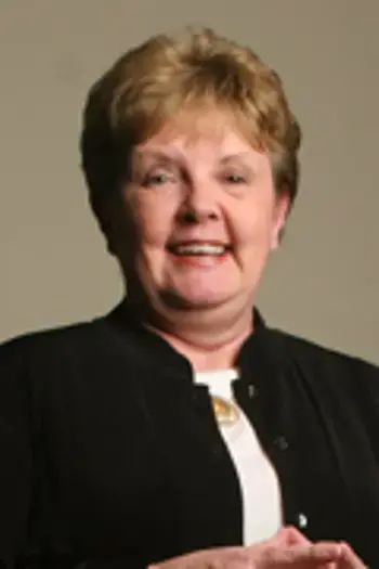 Carolyn Larsen