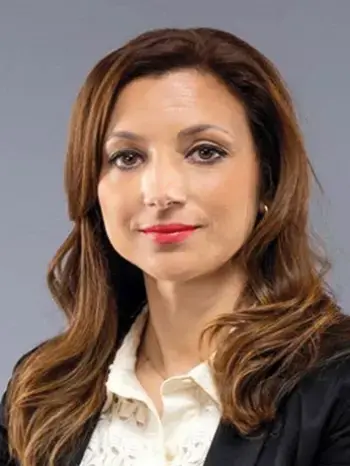 Cláudia Pacheco Pires