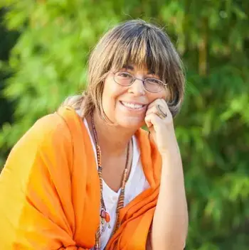 Cristina Leal