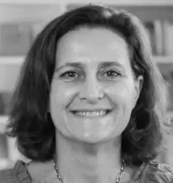 Dr.ª Sophie Deram