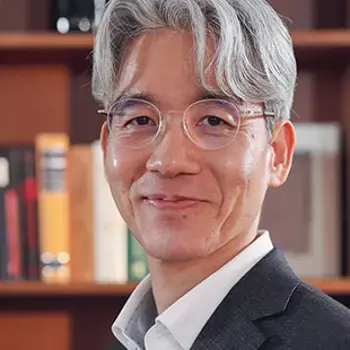 Dr Yoon Hong Gyun