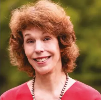 Elena Mannes