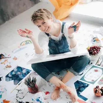 Elina Ellis