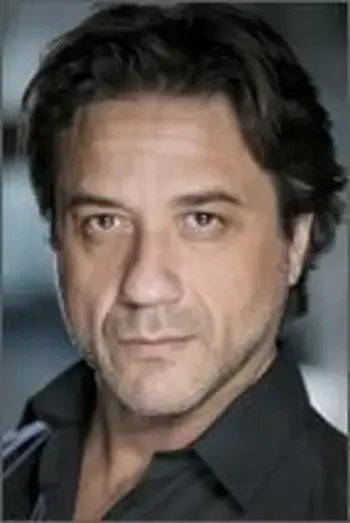 Enrique Arce