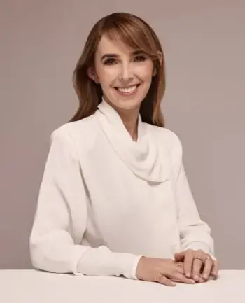 Eva Lau