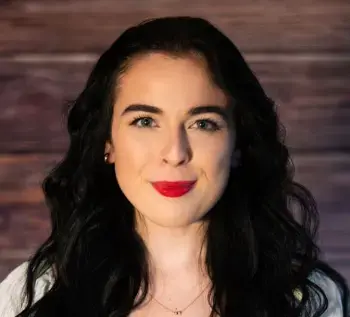 Hannah Nicole Maehrer