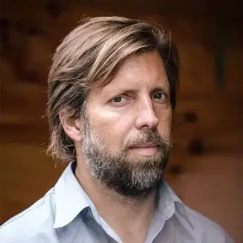 James Nestor