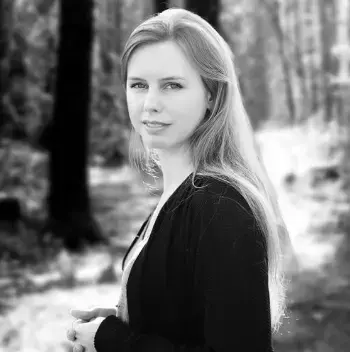 Leeanne M. Krecic