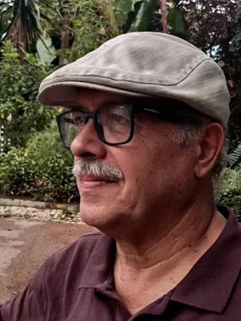 Leonel R. Santos