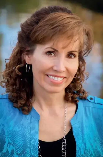 Lisa Wingate