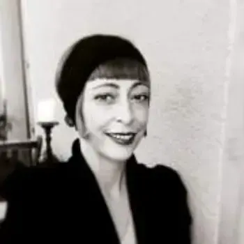 Lúcia Vicente