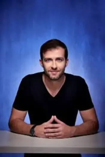 Luciano Larrossa