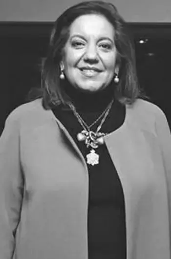 Madalena Villalobos