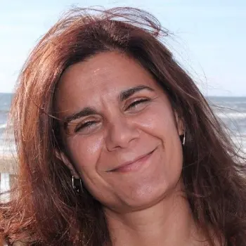 Nadia Ferreira