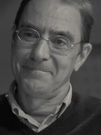 Paulo Varela Gomes