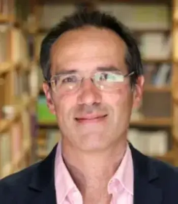 Pedro Aires Oliveira