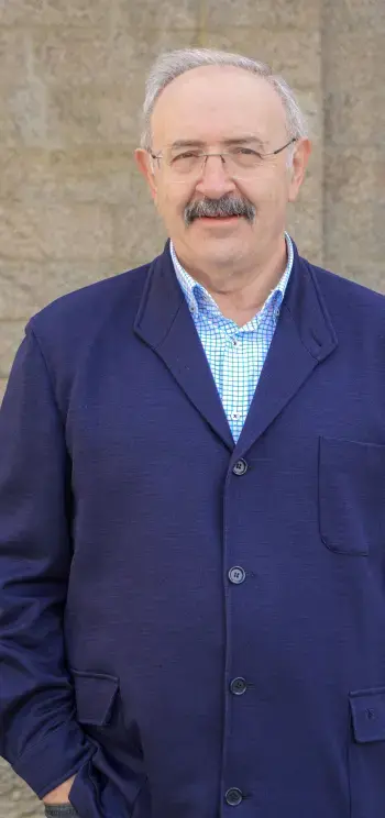Ramón Villares