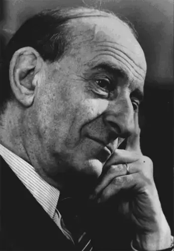 Raymond Aron