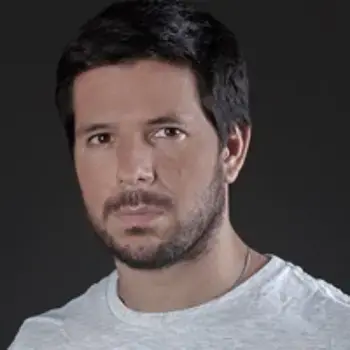 Renato Cisneros