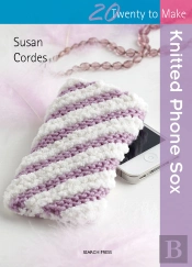 20 To Make: Knitted Phone Sox