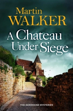 Bertrand.pt - A Chateau Under Siege