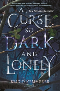 Bertrand.pt - A Curse So Dark and Lonely