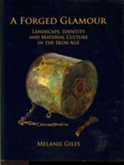 Bertrand.pt - A Forged Glamour