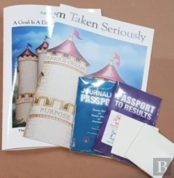 Bertrand.pt - A Goal Is A Dream Taken Seriously: The Castle Process For Designing Your Life And Career-45th Anniversary Edition