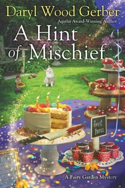 Bertrand.pt - A Hint Of Mischief