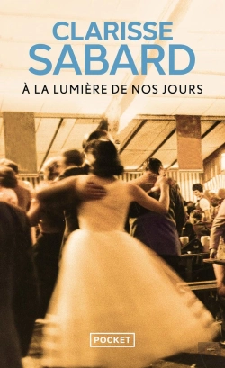 Bertrand.pt - À La Lumière De Nos Jours