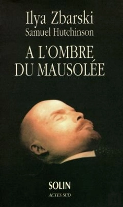 Bertrand.pt - A L'Ombre Du Mausolee, Une Dynastie D'Embaumeurs
