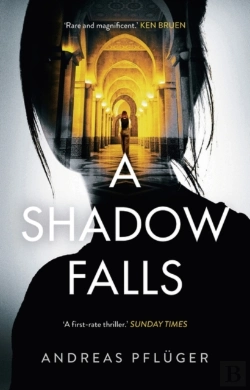 Bertrand.pt - A Shadow Falls