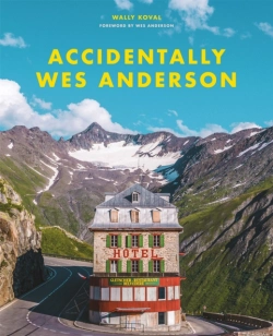 Bertrand.pt - Accidentally Wes Anderson