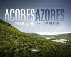 Bertrand.pt - Açores: O Poema da Luz