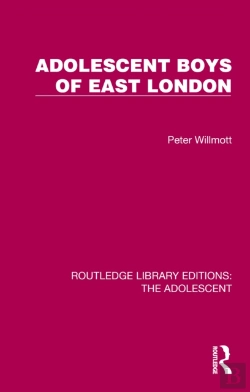 Bertrand.pt - Adolescent Boys Of East London