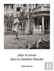 Aller Et Retour Dans La Chambre Blanche