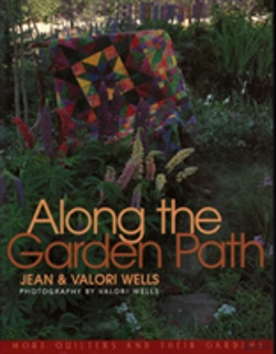 Bertrand.pt - Along The Garden Path