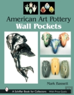 Bertrand.pt - American Art Pottery Wall Pockets