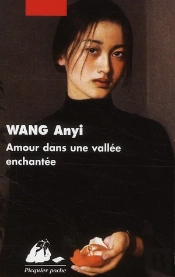 Amour Dans Une Vallee Enchantee