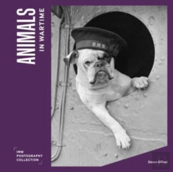 Bertrand.pt - Animals In Wartime