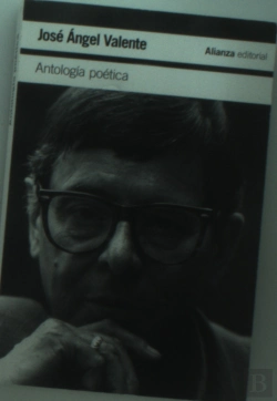 Bertrand.pt - Antologia Poetica (Valente)  